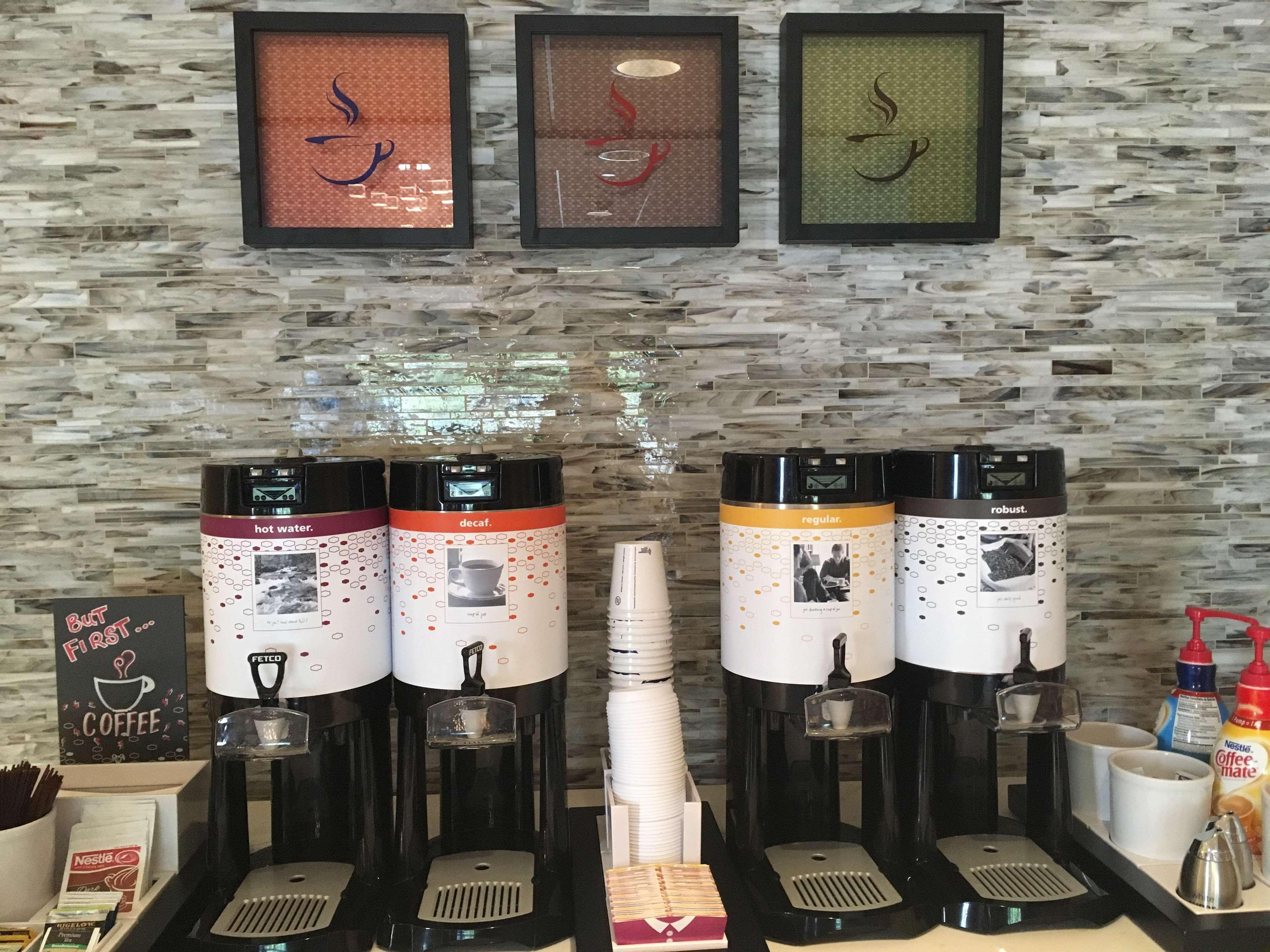 Hampton Inn & Suites Newburgh Stewart Airport, Ny Extérieur photo