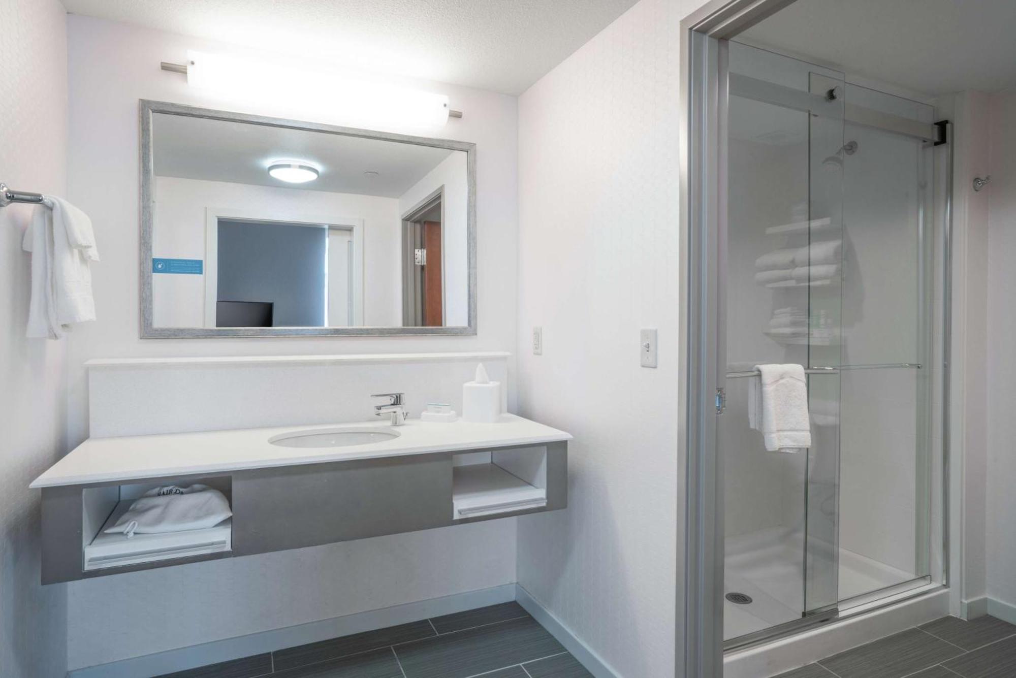 Hampton Inn & Suites Newburgh Stewart Airport, Ny Extérieur photo