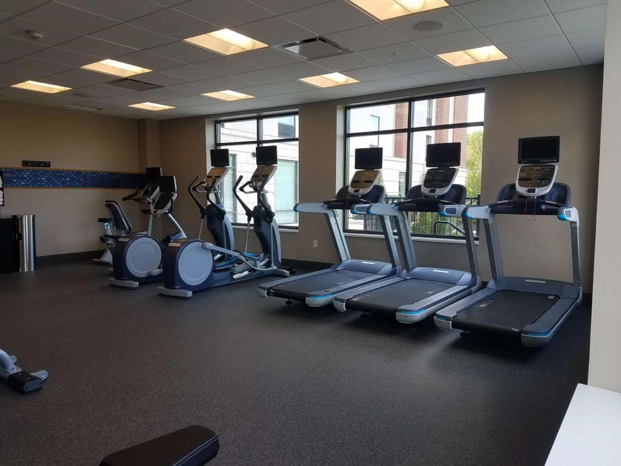 Hampton Inn & Suites Newburgh Stewart Airport, Ny Extérieur photo